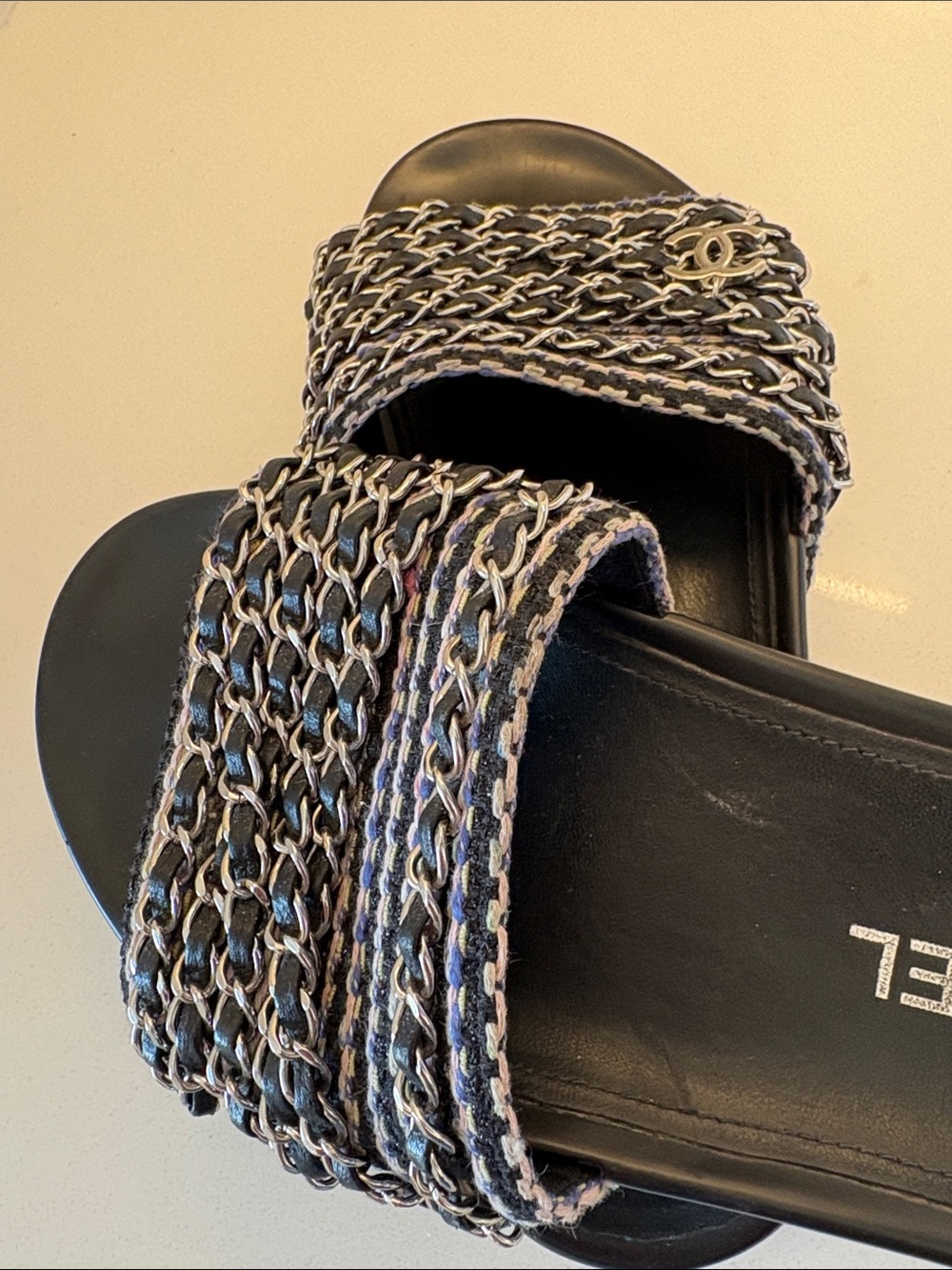 CHANEL Black Chain-Tweed Slide Sandals 37 (size 7) - Picture 6 of 7